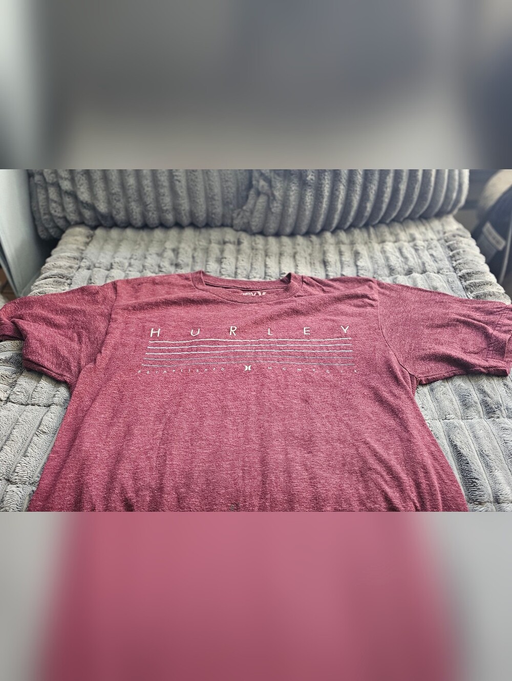 Hurley Men's Maroon Heather Graphic Crew Tee